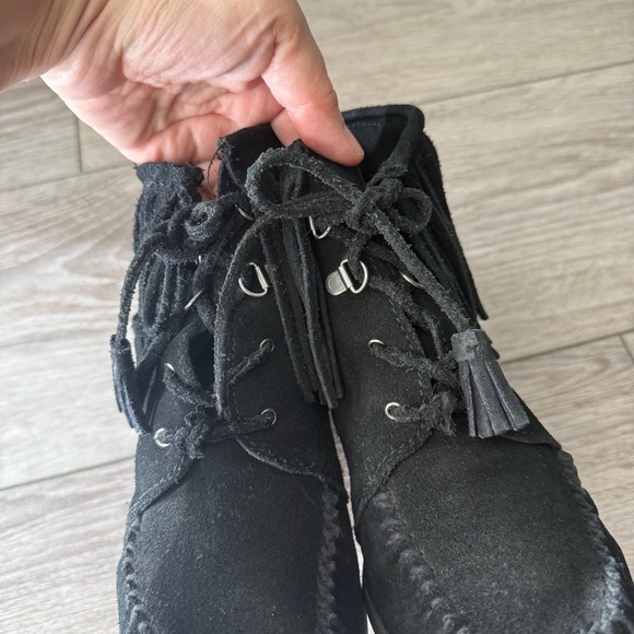 Minnetonka Black Lace-Up Fringe Wedge Booties - Picture 8 of 15